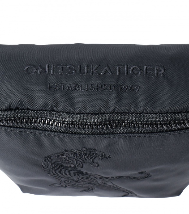 Black Onitsuka Tiger Waist Pouch | 14759-ZMKG