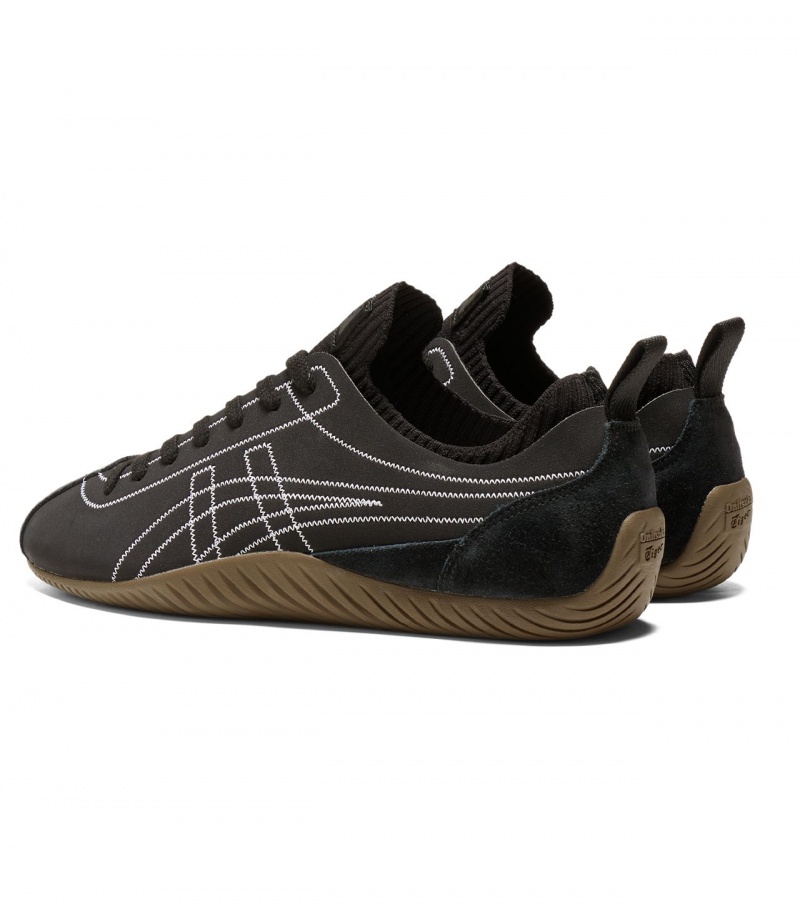 Black / White Onitsuka Tiger Sclaw | 06379-NMGH